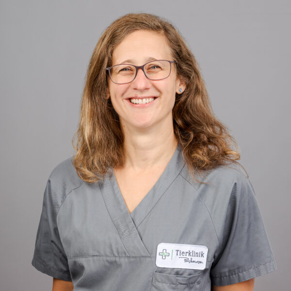 Portraitfoto von Dr. Anne-Katrin Bonin