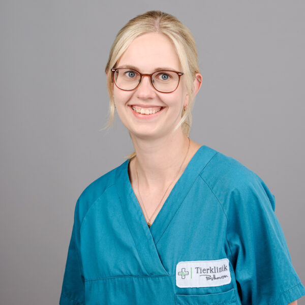 Portraitfoto von Corinna Decker