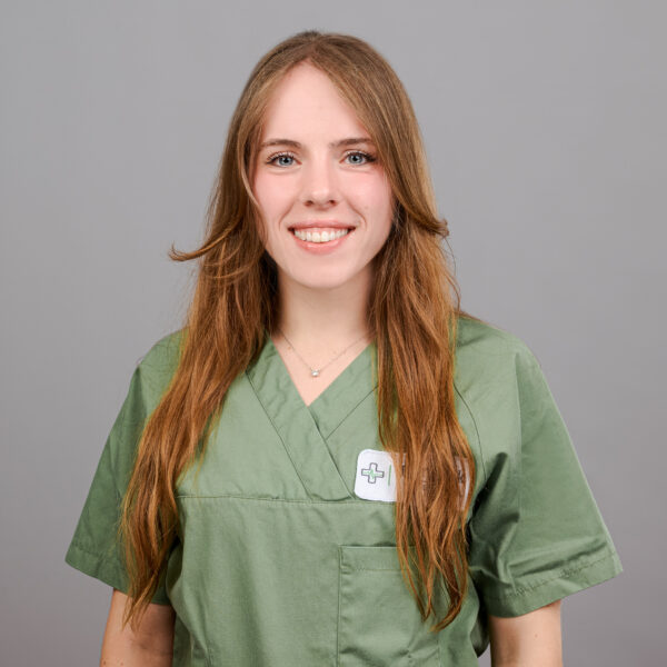 Portraitfoto von Loredana Rüdrich